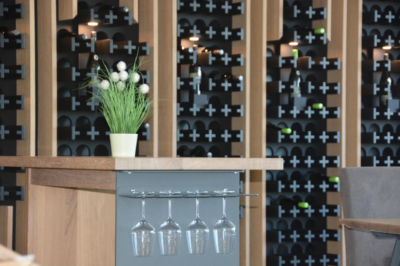 Weingut Bugner Meizelhof Klein-Winternheim Luaran gambar